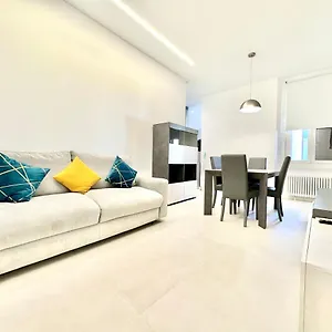 Be-c0 Luxury & Family , Milano Italia